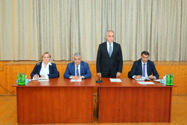 24 aprel 2025-ci il tarixində Binəqədi Rayon İcra Hakimiyyətinin başçısı Elxan Allahverdiyevin 6-cı mikrorayon sakinləri ilə səyyar qəbulu