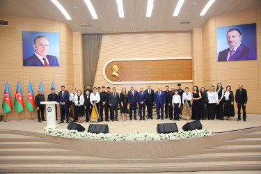 Ulu Öndər Heydər Əliyevin anadan olmasının 101-ci il dönümünə həsr olunmuş “Azərbaycan mənim ürəyimdir...” adlı tədbir