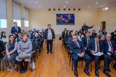 22 yanvar 2026-cı il tarixində Binəqədi Rayon İcra Hakimiyyətinin başçısı Elxan Allahverdiyevin Biləcəri qəsəbə sakinləri ilə səyyar qəbulu