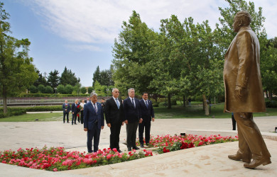 Ümummilli lider Heydər Əliyevin Azərbaycanda ilk dəfə siyasi hakimiyyətə gəlişinə həsr olunmuş “14 iyul 1969-cu il: Xalqa bağışlanan ömür” mövzusunda tədbir  11.07.2024