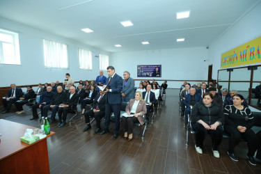 23 aprel 2026-cı il tarixində Binəqədi Rayon İcra Hakimiyyətinin başçısı Elxan Allahverdiyevin 8-ci mikrorayon sakinləri ilə səyyar qəbulu