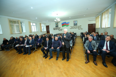 24 fevral 2026-cı il tarixində Binəqədi Rayon İcra Hakimiyyətinin başçısı Elxan Allahverdiyevin 8-ci mikrorayon sakinləri ilə səyyar qəbulu