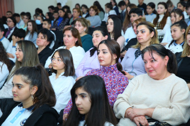 276 nömrəli tam orta məktəbdə “Ümummilli Lider Heydər Əliyevin dil siyasəti dövlət quruculuğu kontekstində” mövzusunda konfrans 08.12.2023