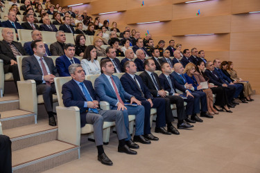 28 yanvar 2026-cı il tarixində Binəqədi Rayon İcra Hakimiyyətində 2025-ci ilin sosial-iqtisadi inkişafının yekunlarına və qarşıda duran vəzifələrə həsr olunan hesabat iclası