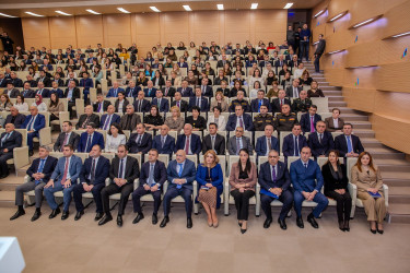 28 yanvar 2026-cı il tarixində Binəqədi Rayon İcra Hakimiyyətində 2025-ci ilin sosial-iqtisadi inkişafının yekunlarına və qarşıda duran vəzifələrə həsr olunan hesabat iclası