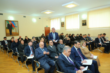 12 fevral 2026-cı il tarixində Binəqədi Rayon İcra Hakimiyyətinin başçısı Elxan Allahverdiyevin 9-cu mikrorayon sakinləri ilə səyyar qəbulu